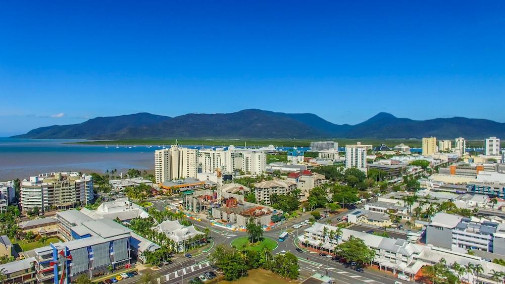 Coral Tree Inn Cairns Eksteriør bilde